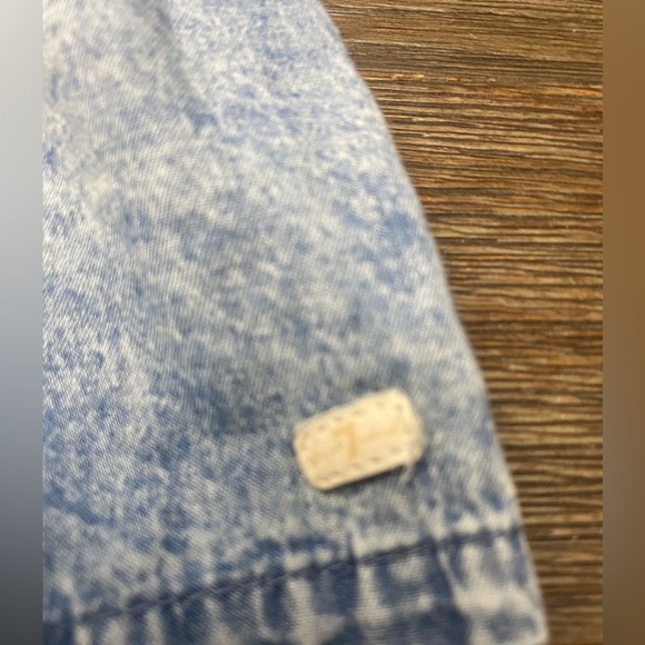 Denim Chambray Smocked Girls Dress Size 3T from 7For All Mankind also Angeles - Picture 4 of 5